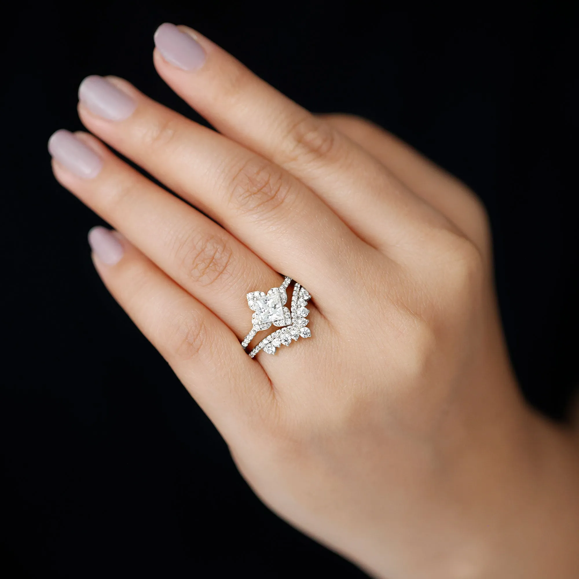 2.50 CT Cubic Zirconia Statement Wedding Ring Set in Gold