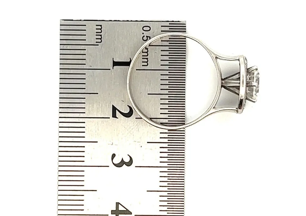 9ct White Gold Cubic Zirconia Cocktail Ring
