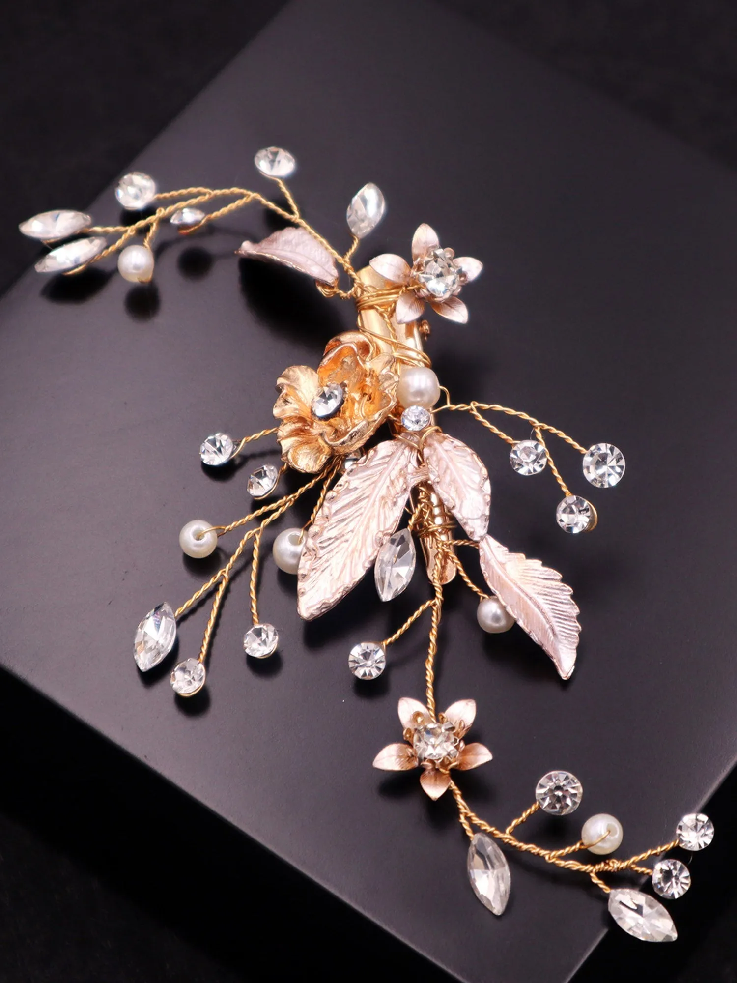 Alloy Handmade Pearl Diamond Bridal Hair Accessories Hairpin