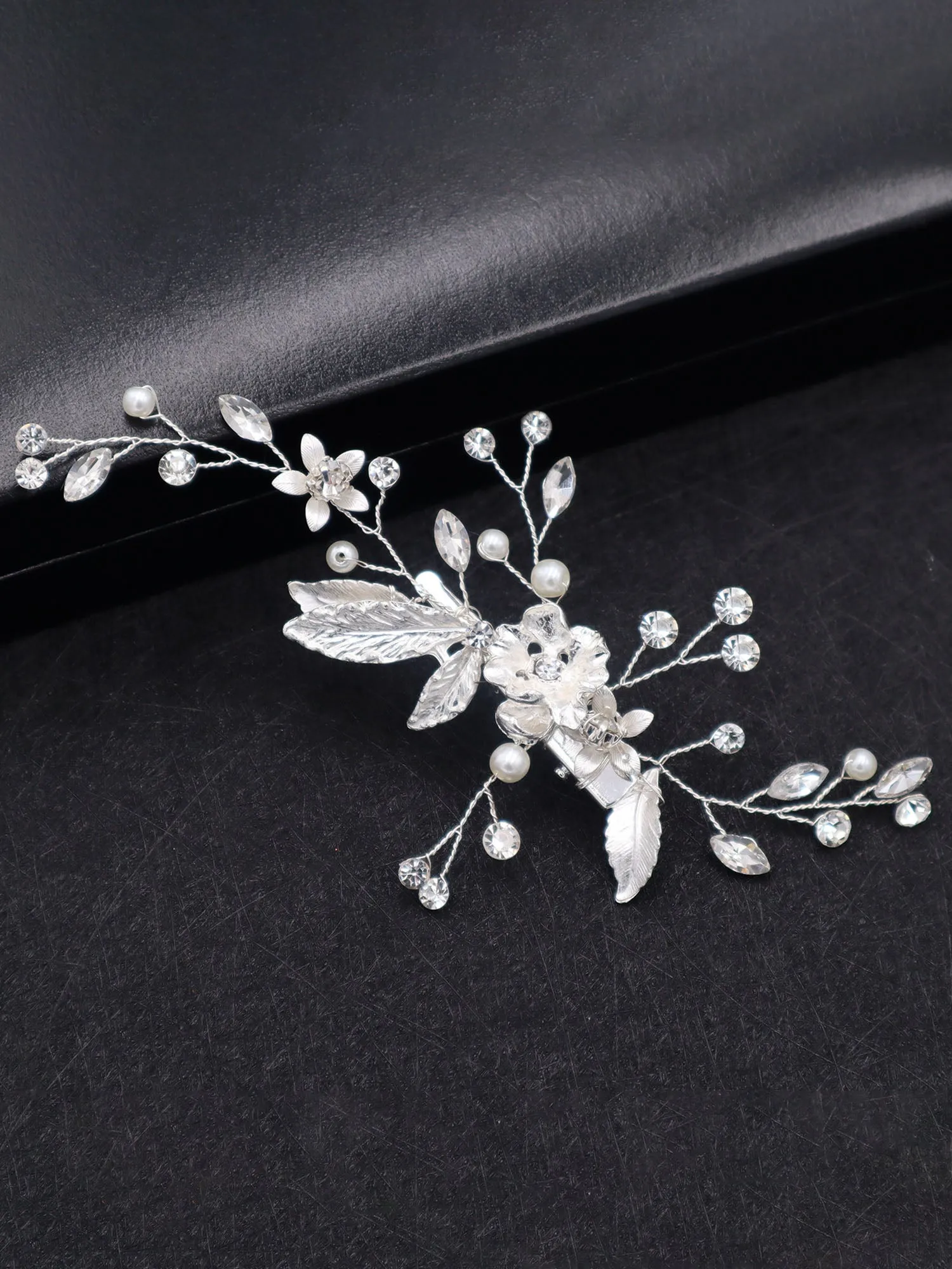 Alloy Handmade Pearl Diamond Bridal Hair Accessories Hairpin