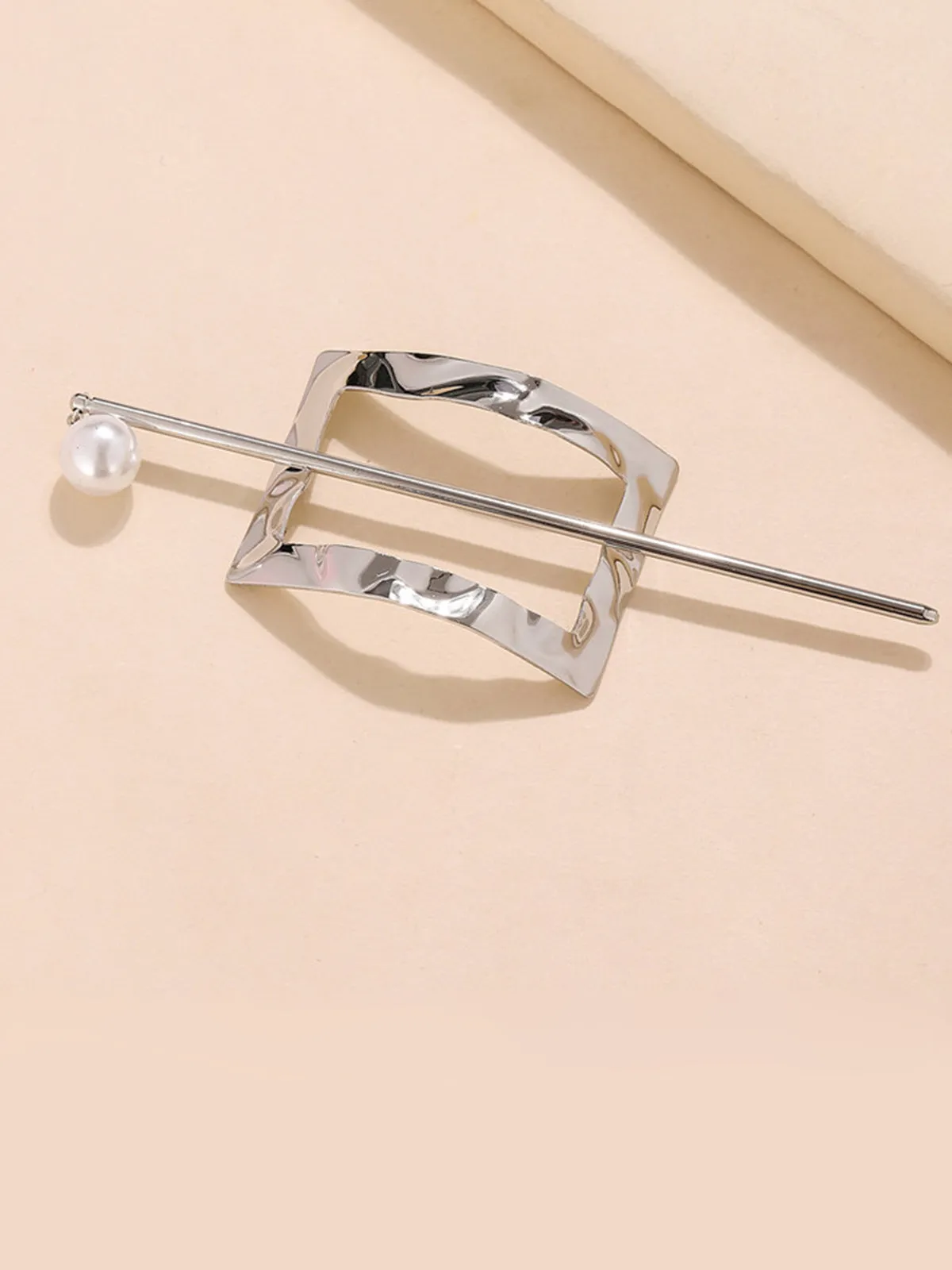 Alloy Round Stick Bun Curved Hairpin Holder
