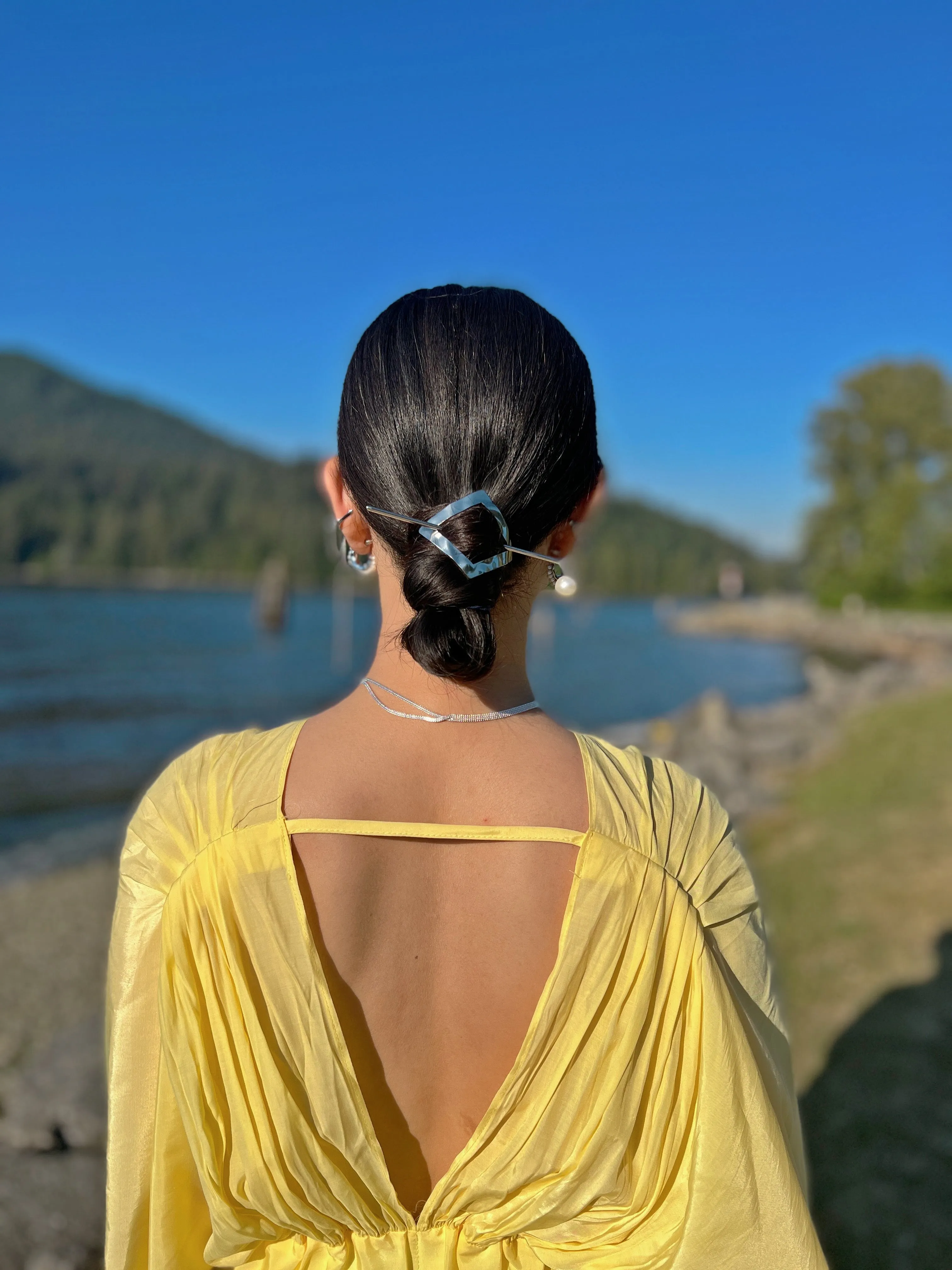 Alloy Round Stick Bun Curved Hairpin Holder
