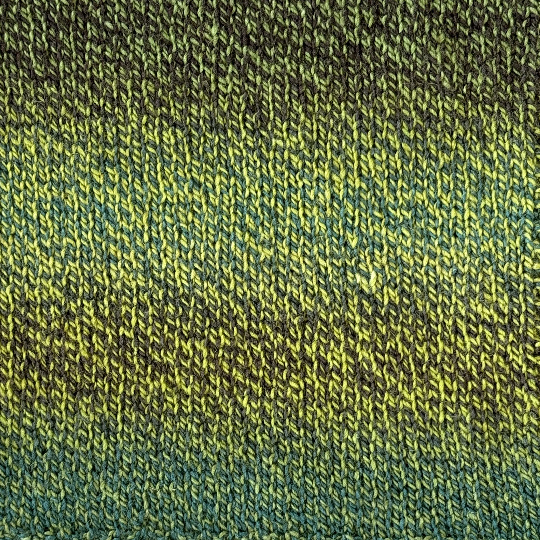 Black Label Luxury Yarn - Peridot