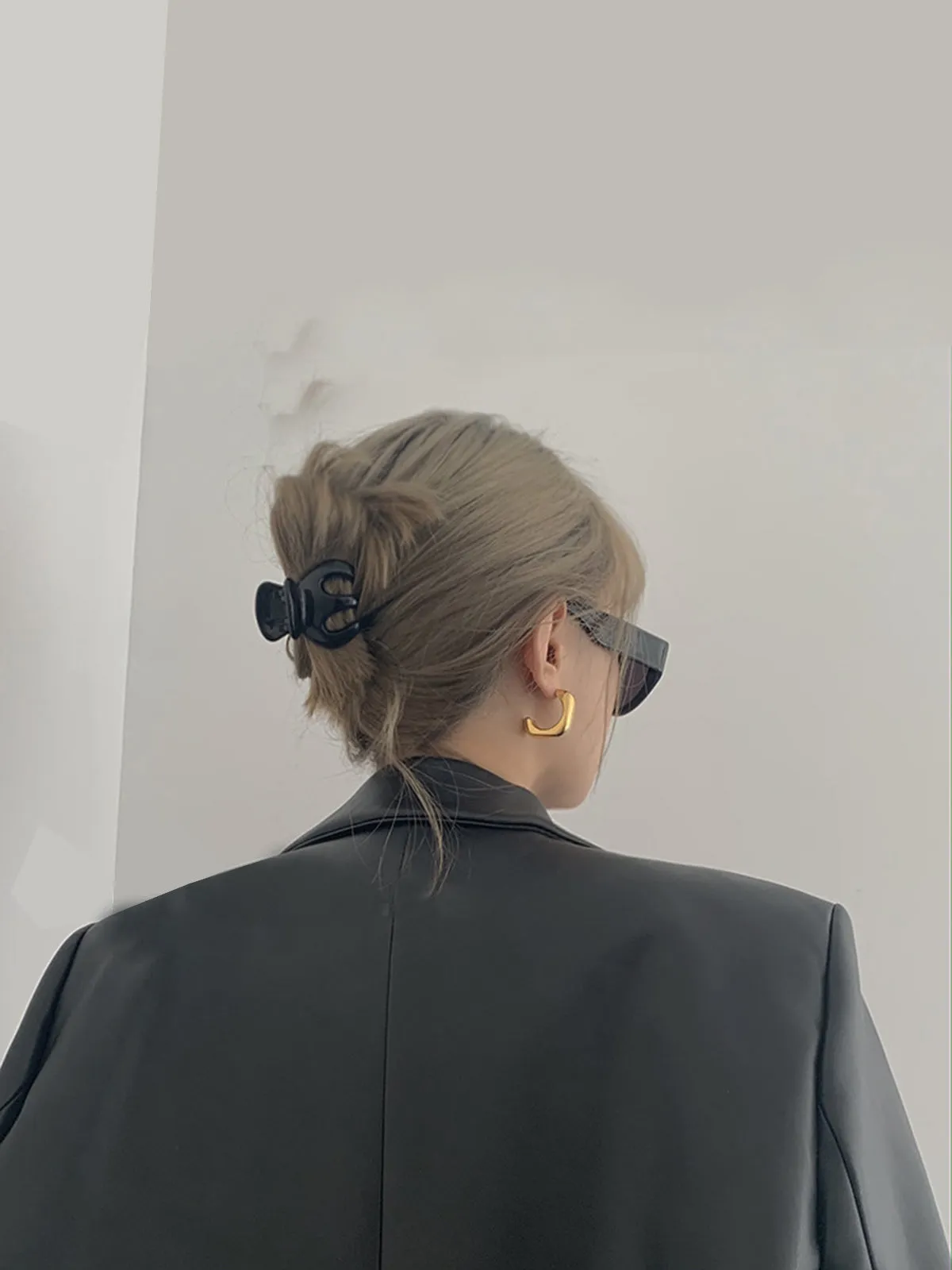 Chic Trumpet Shark Clip Hair Catches