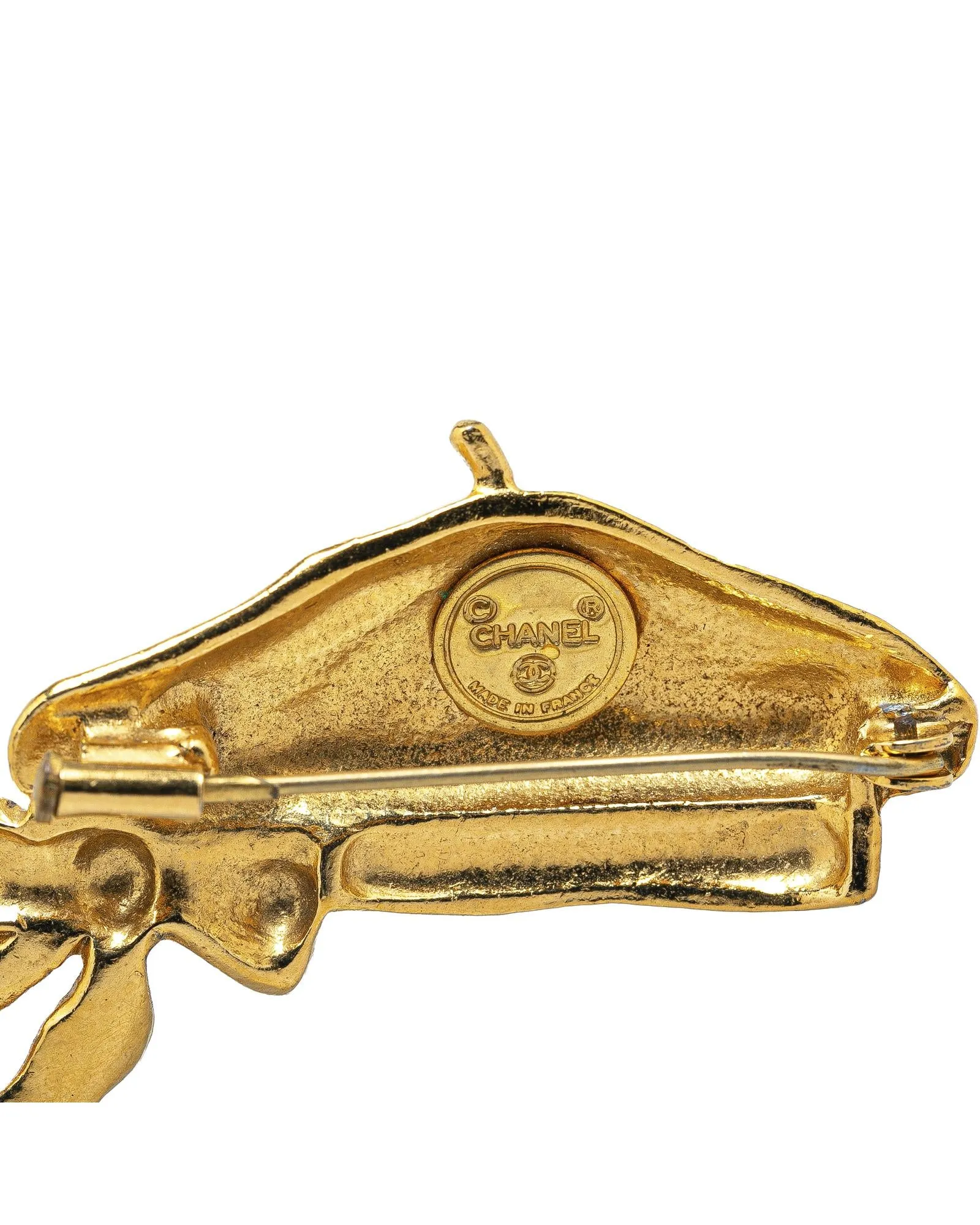 Gold Plated Ribbon Brooch with Back Pin Closure
