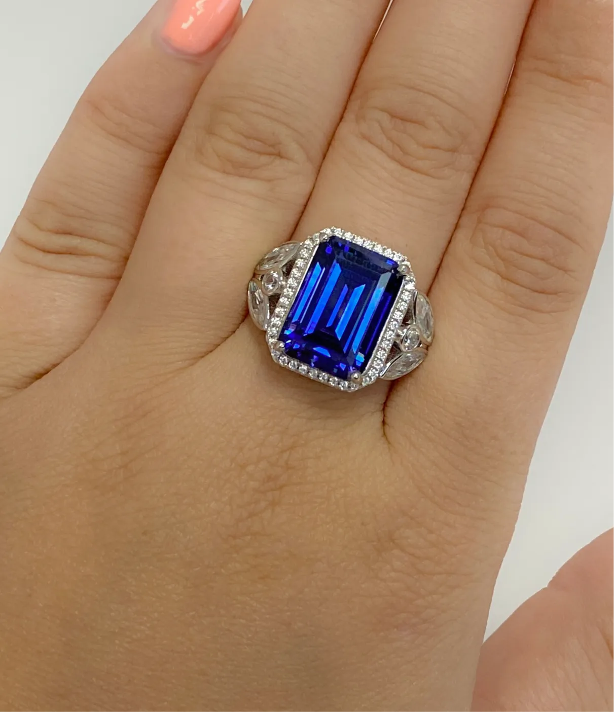 Grace 07 Sapphire Blue Ring
