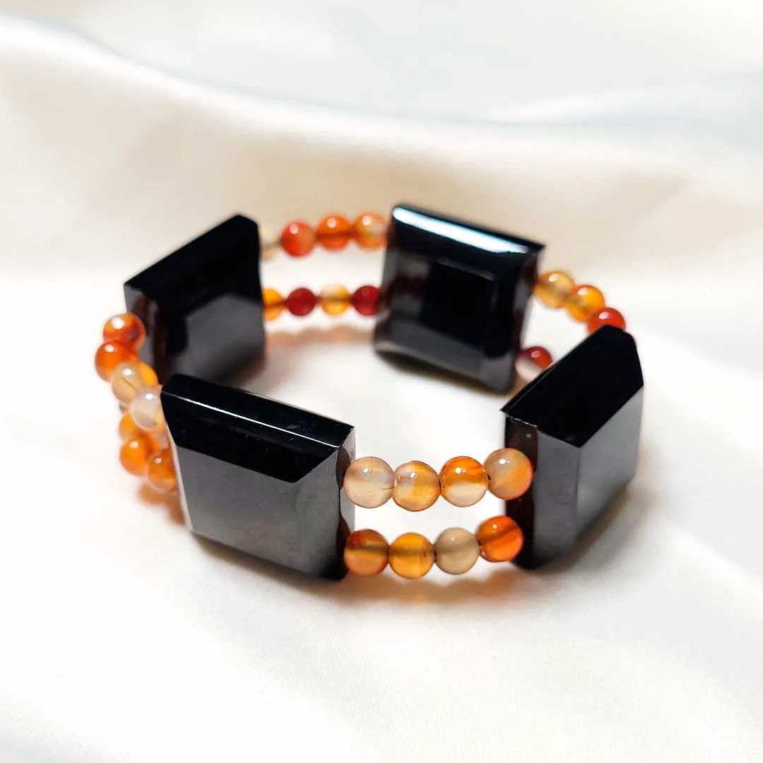 Jade and Carnelian Bracelet
