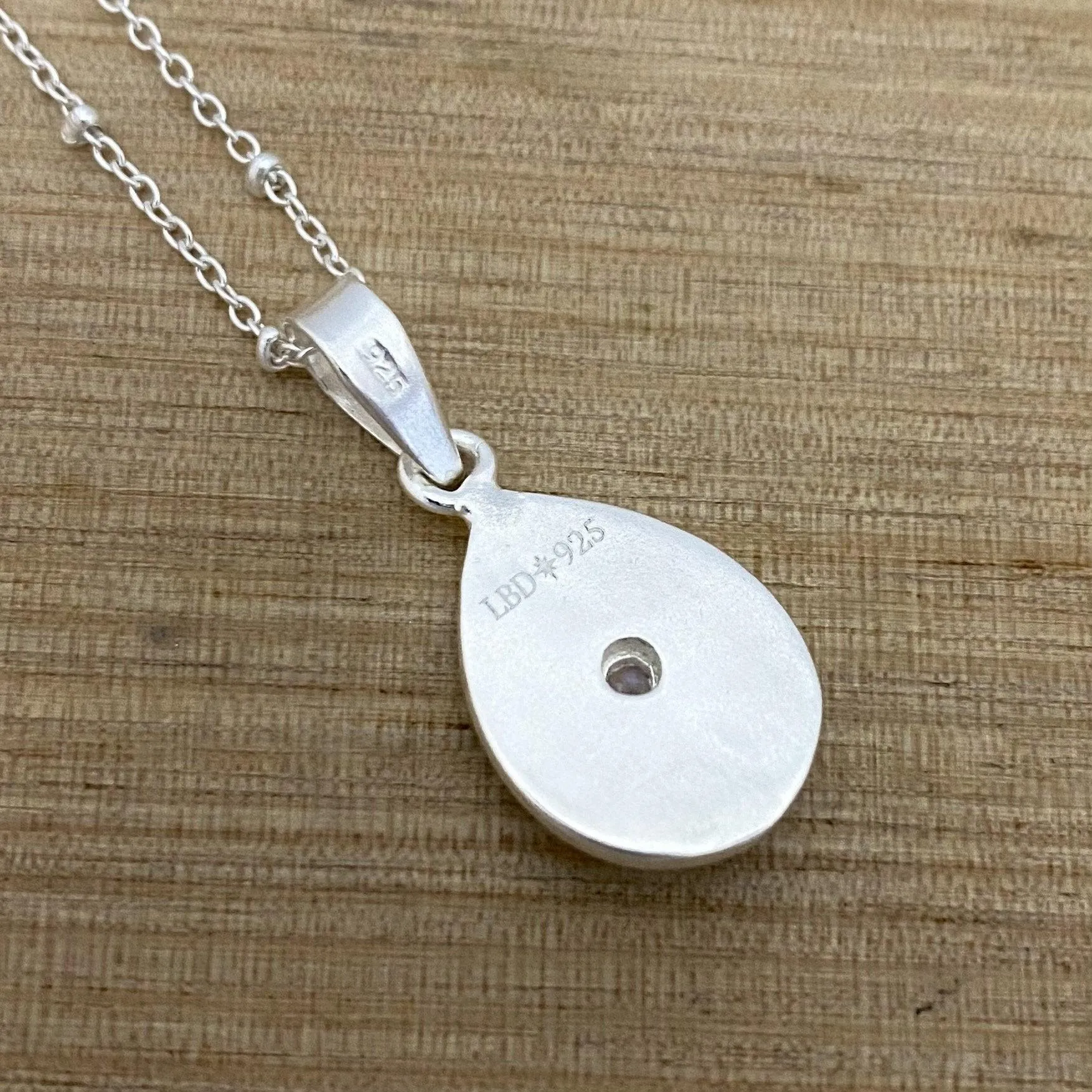 Laihas Prestige Sparkle Sterling Silver Moonstone Necklace
