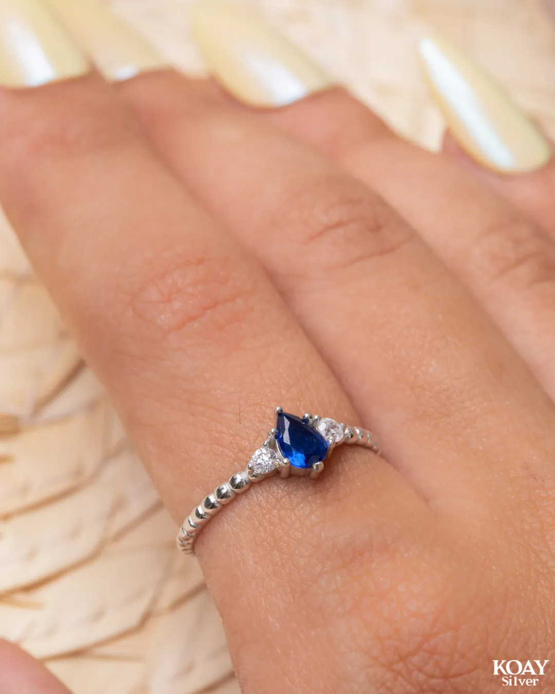 Navy Oval Zircon R