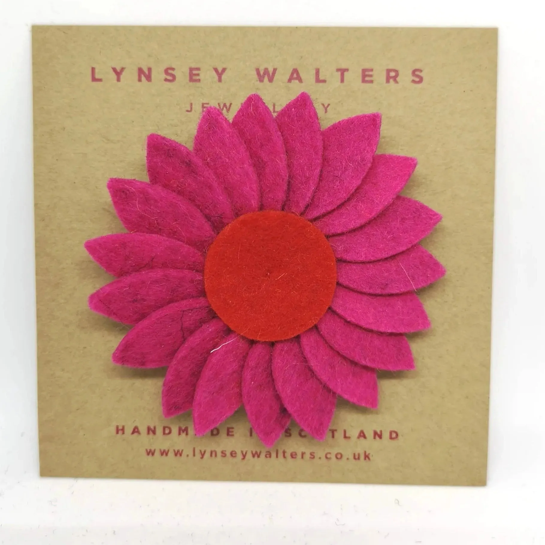 Retro Daisy Brooch - Pink