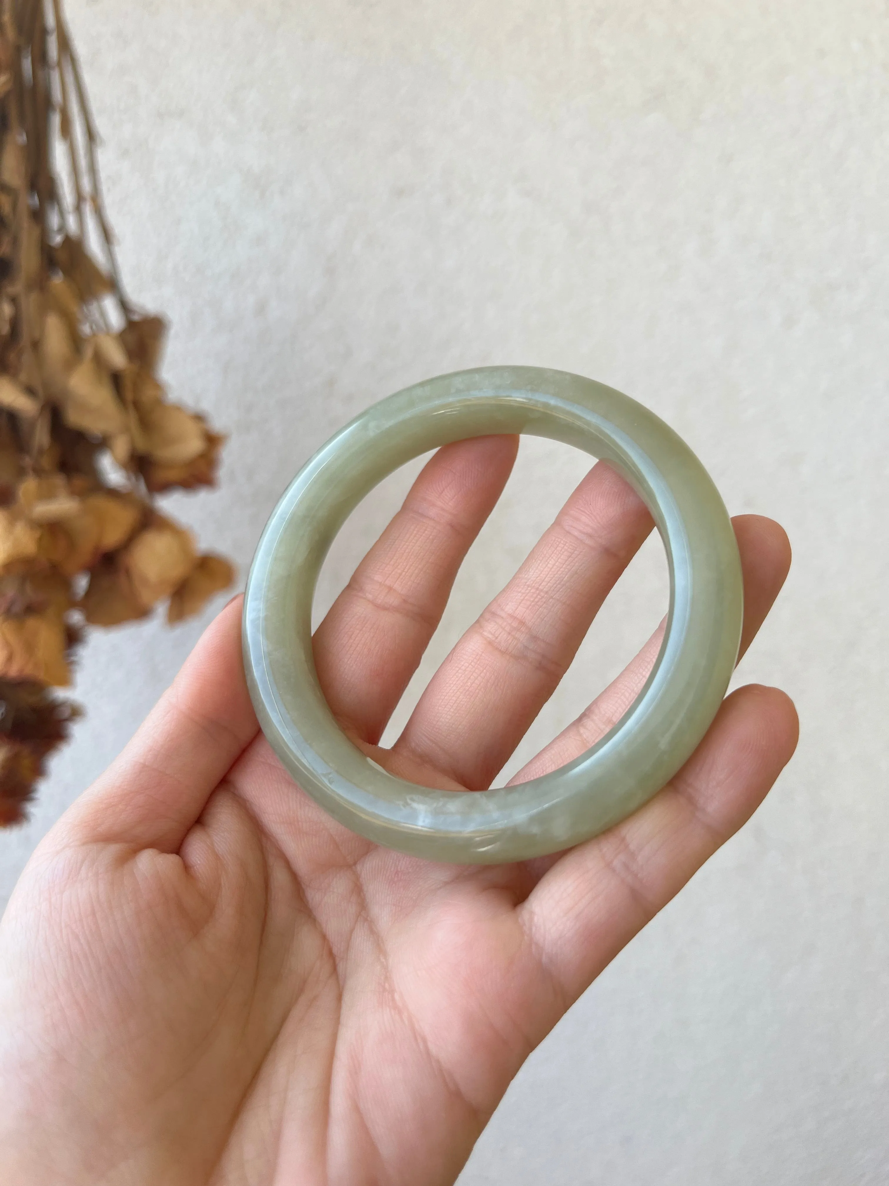 Sunny Water Nephrite Jade Bangle 57mm, 和田晴水无纹裂带棉手镯
