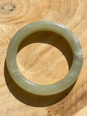 Sunny Water Nephrite Jade Bangle 57mm, 和田晴水无纹裂带棉手镯