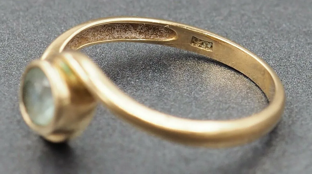 Topaz 9ct Yellow Gold Ring