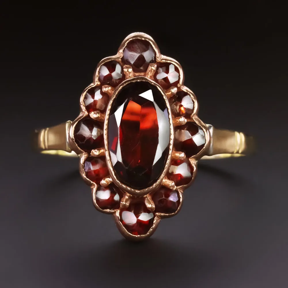 VINTAGE GARNET 14k YELLOW GOLD COCKTAIL RING NAVETTE SCALLOPED HALO OVAL RED