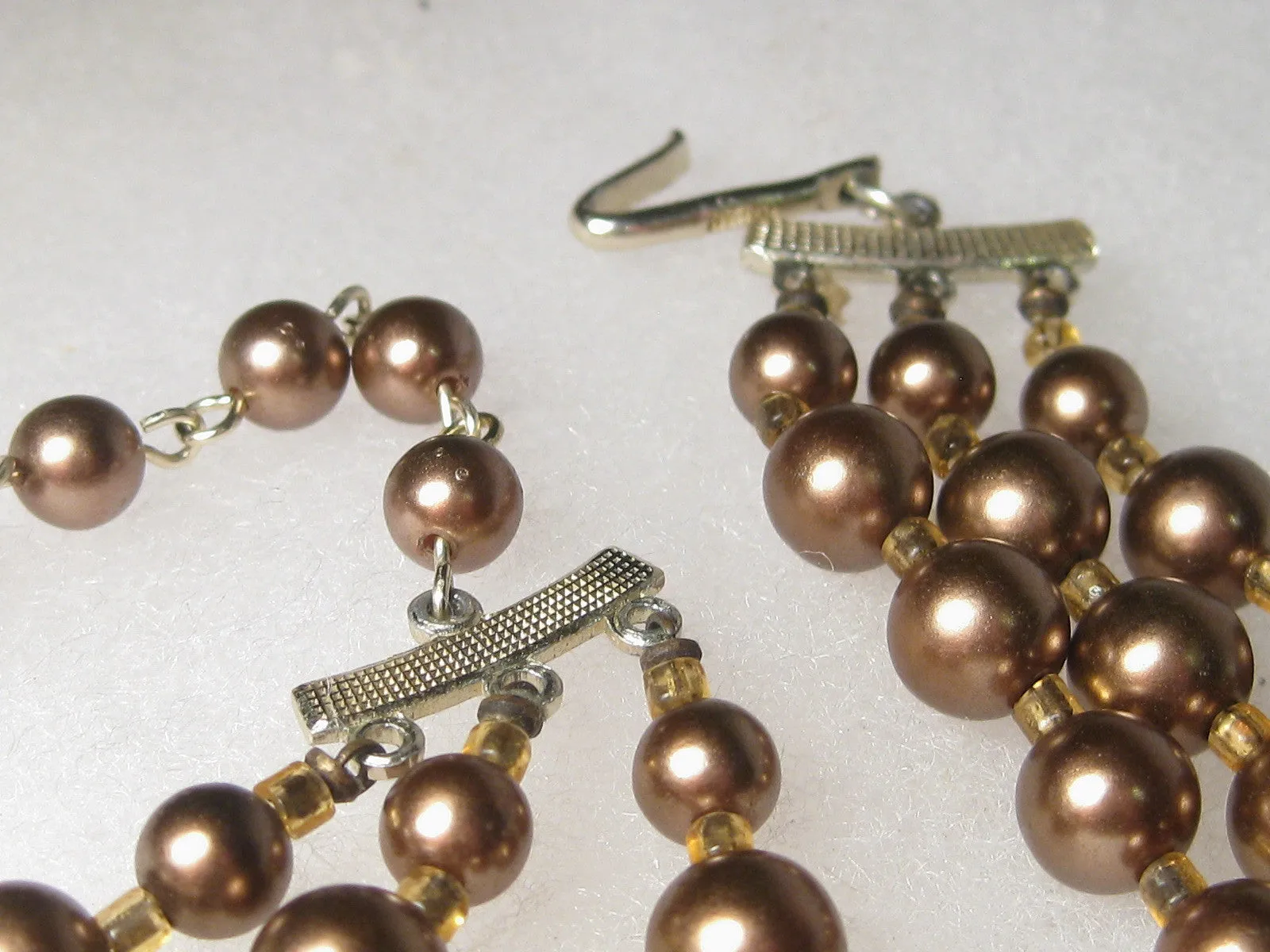 Vintage Mid-Century Multi-Strand Mocha Pearly & Amber Beaded Choker Necklace, Gold Fleck Accents, 14-16", extender Chain, signed Japan