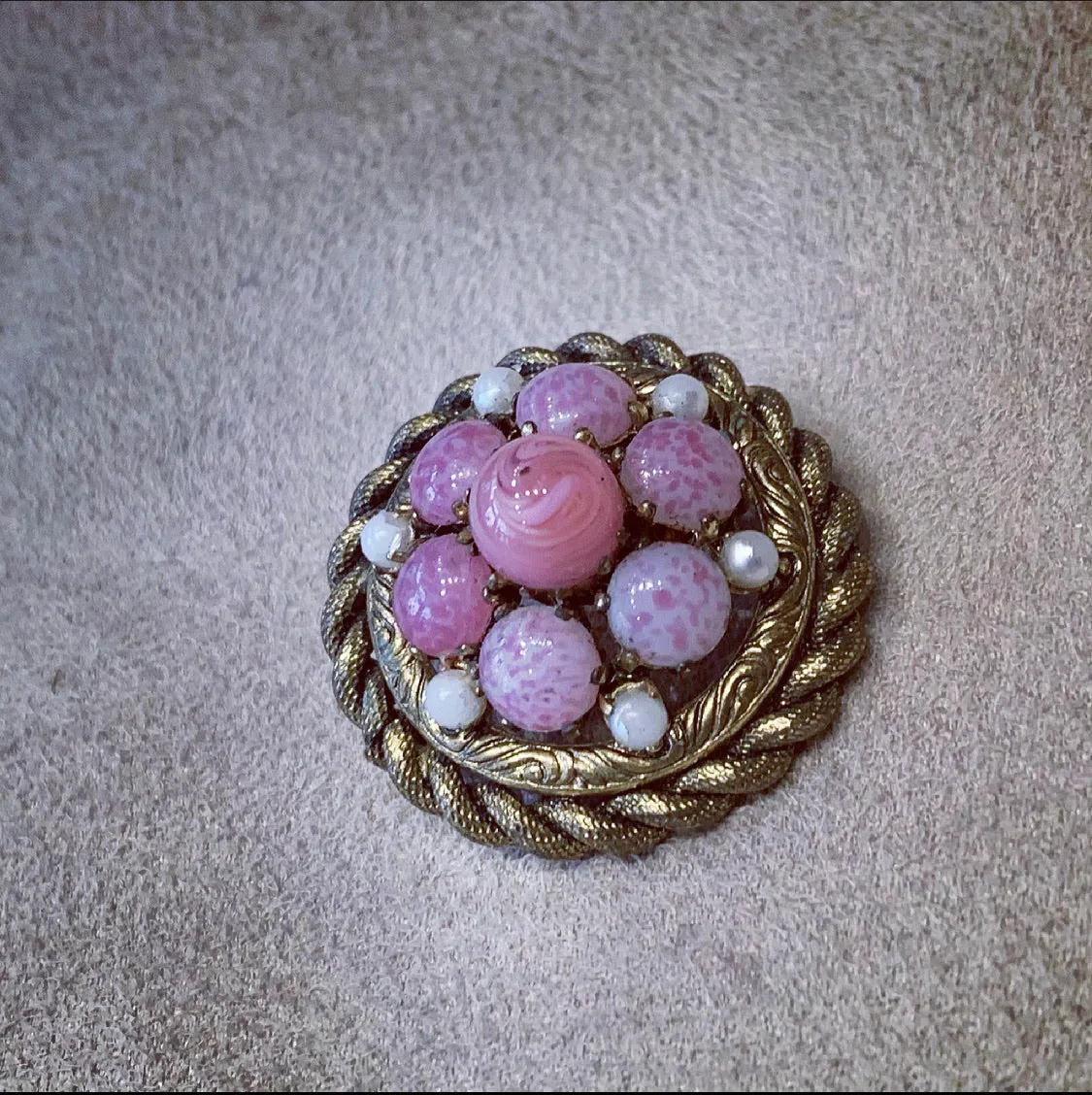Vintage pink glass beaded small brooch
