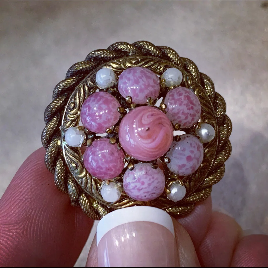 Vintage pink glass beaded small brooch